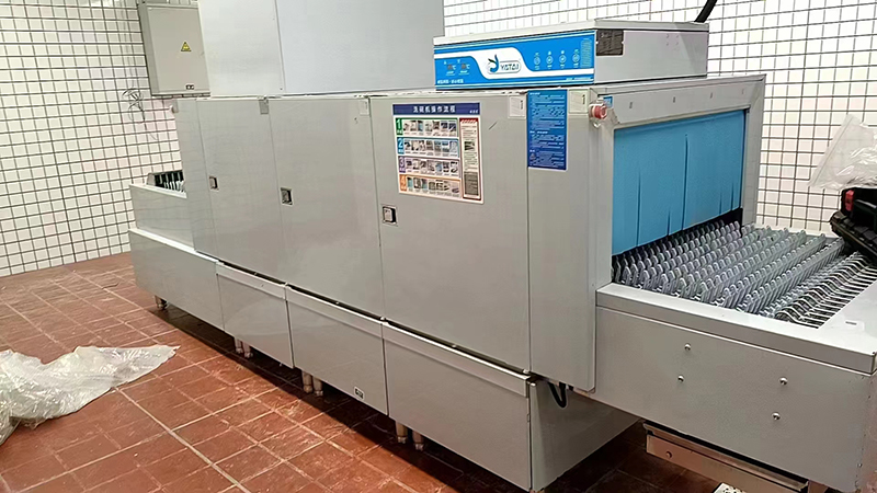 烏魯木齊閩中廚業有限責任公司